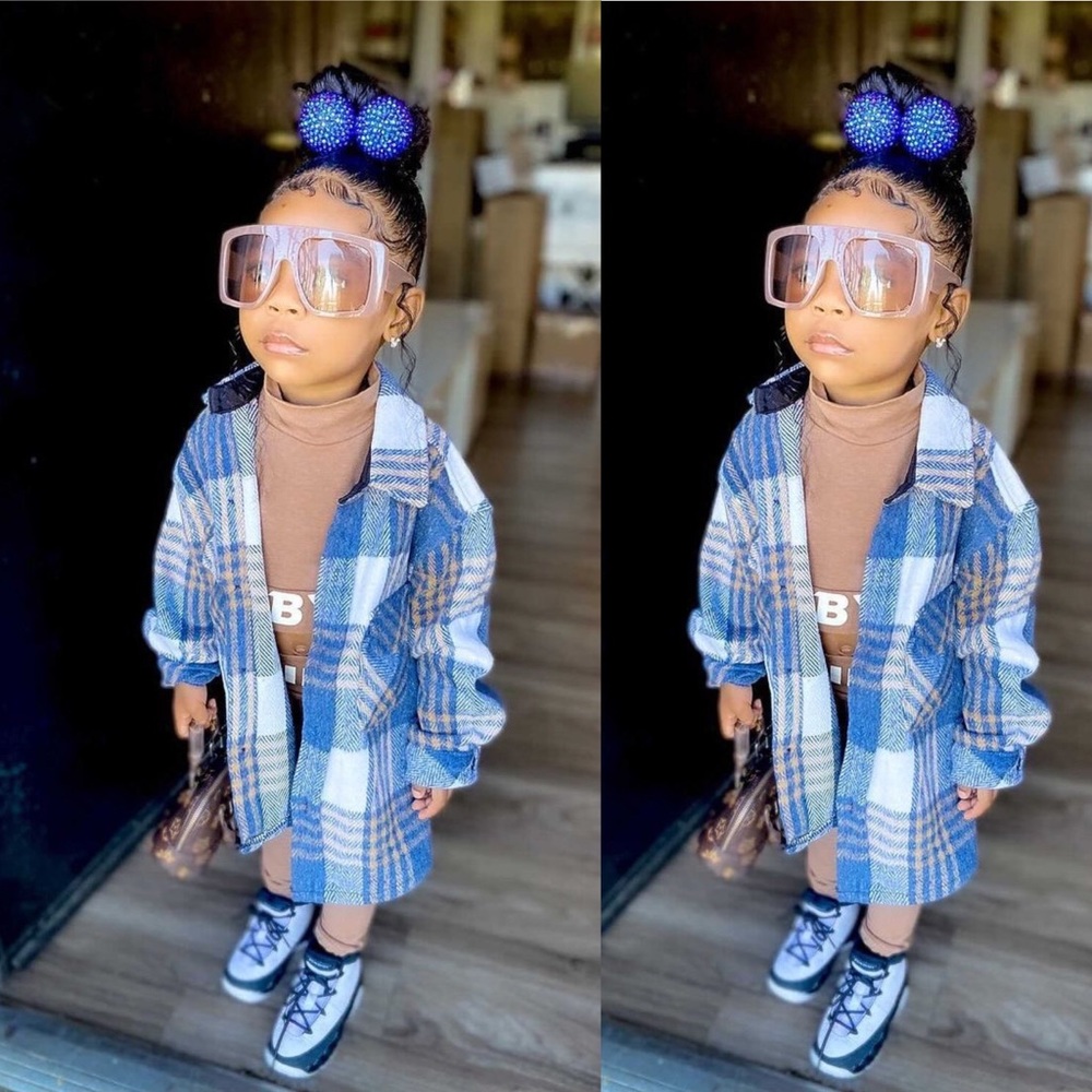 “Flatter Me” 💙💙 Blue & Tan Checkered Blazer